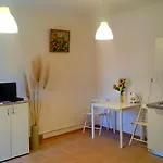 Kaic Apartman *