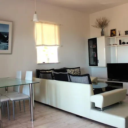 Kaic Apartmán Rogač