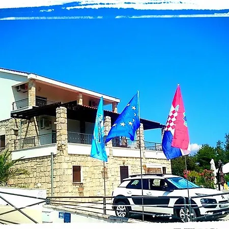 Kaic Rogač