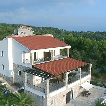 Kaic Apartmán Rogač